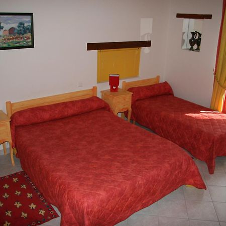 Chambres D'Hotes Lou Jassou Lapanouse-de-Cernon Eksteriør billede