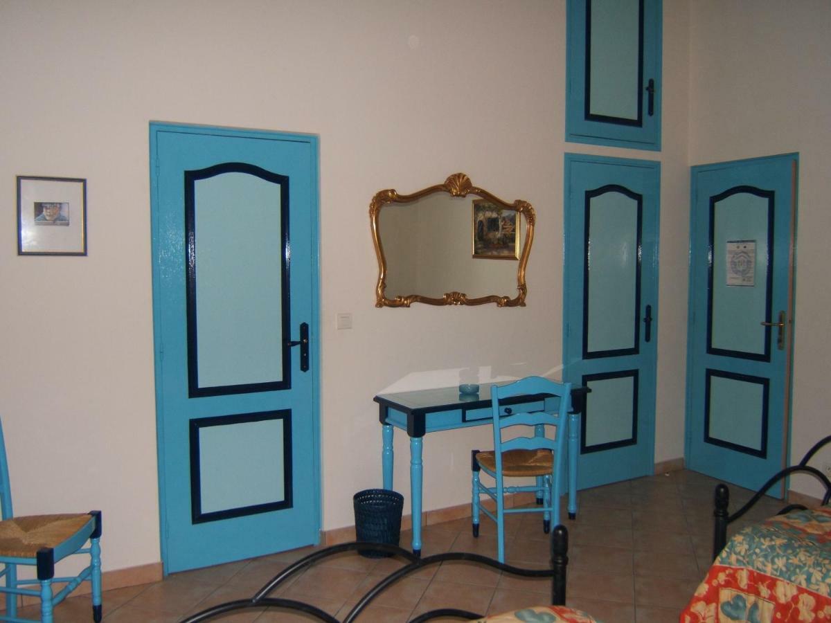 Chambres D'Hotes Lou Jassou Lapanouse-de-Cernon Eksteriør billede